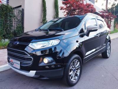 FORD - ECOSPORT - 2016/2017 - Preta - R$ 63.000,00