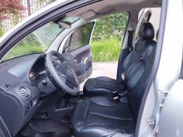 CITROËN - C3 - 2010/2011 - Prata - R$ 33.500,00