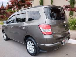 CHEVROLET - SPIN - 2013/2013 - Cinza - R$ 54.000,00