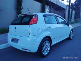 FIAT - PUNTO - 2011/2012 - Branca - R$ 36.500,00