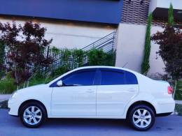 VOLKSWAGEN - POLO SEDAN - 2011/2011 - Branca - R$ 37.500,00