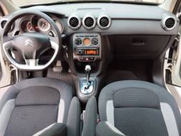 CITROËN - C3 - 2015/2016 - Branca - R$ 53.500,00