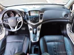 CHEVROLET - CRUZE - 2012/2013 - Branca - R$ 51.500,00