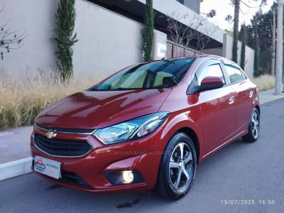CHEVROLET - ONIX - 2019/2019 - Vermelha - R$ 69.900,00