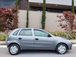 CHEVROLET - CORSA - 2012/2012 - Cinza - R$ 32.500,00