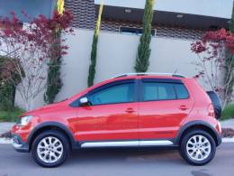 VOLKSWAGEN - CROSSFOX - 2015/2016 - Vermelha - R$ 56.500,00