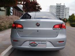 FIAT - SIENA - 2010/2011 - Prata - R$ 32.500,00