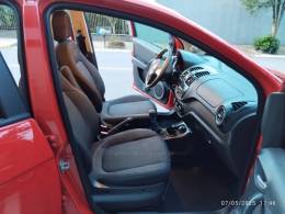 FIAT - GRAND SIENA - 2015/2016 - Vermelha - R$ 42.000,00