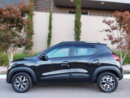 RENAULT - KWID - 2022/2023 - Preta - R$ 56.000,00