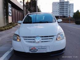 VOLKSWAGEN - FOX - 2009/2010 - Branca - R$ 23.000,00