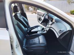 CHEVROLET - CRUZE - 2012/2013 - Branca - R$ 51.500,00